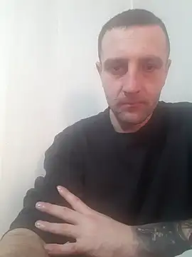 Snapshot of serjdj90 chatting on 01/01/25, 06:26 serjdj90 online show from 01/01/25, 06:26