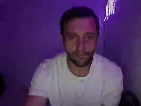 Snapshot of serjdj90 chatting on 09/28/25, 02:50 serjdj90 online show from 09/28/25, 02:50