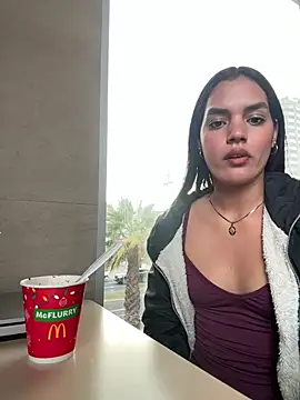 Naughty Friends  online show from 12/12/24, 10:31