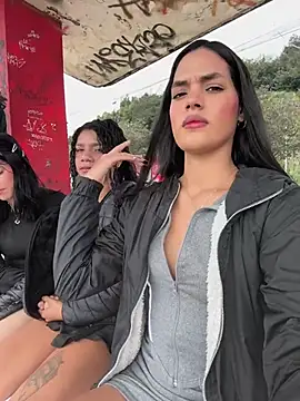 Naughty Friends  online show from 02/19/25, 03:49