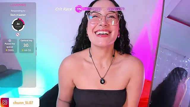 chunn liioo online show from 11/04/25, 12:32