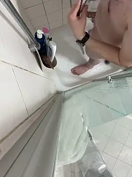 kareem0010 online show from 02/11/25, 07:05