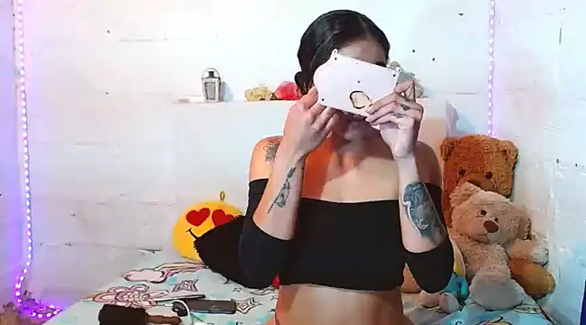 kendall-storm online show from 02/14/25, 01:23