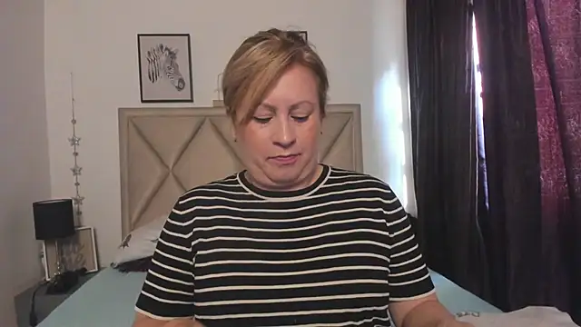 Snapshot of MonyCassius chatting on 04/04/26, 12:13 MonyCassius online show from 04/04/26, 12:13
