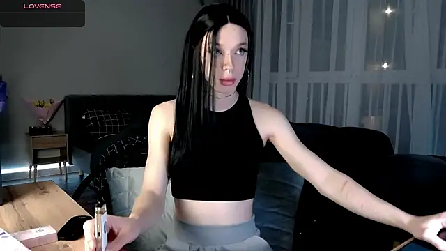 Snapshot of Dasha_M chatting on 11/04/25, 05:56 Dasha M online show from 11/04/25, 05:56