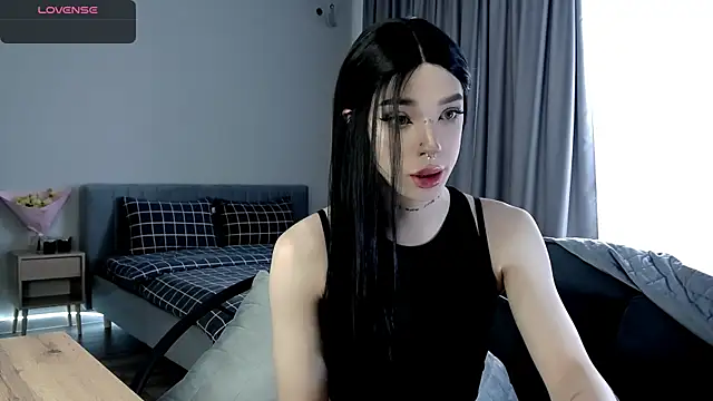 Snapshot of Dasha_M chatting on 11/11/25, 11:32 Dasha M online show from 11/11/25, 11:32