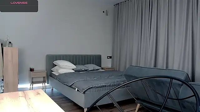 Snapshot of Dasha_M chatting on 11/21/25, 07:23 Dasha M online show from 11/21/25, 07:23