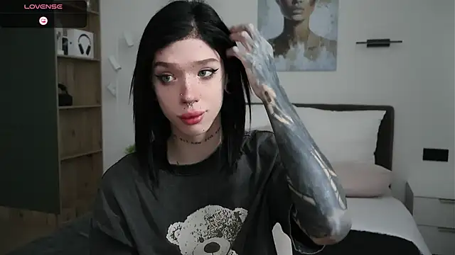 Dasha M online show from 07/08/26, 11:15