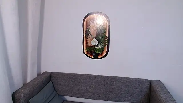 bellaa love  online show from 06/19/26, 12:04