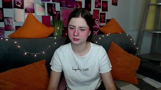 MilanaRoza online show from 10/30/25, 05:53