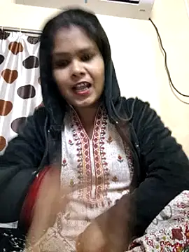 yoursweety09 online show from 01/17/25, 02:39