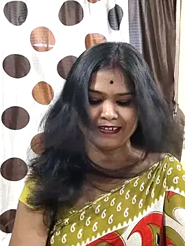 yoursweety09 online show from 10/11/25, 08:57