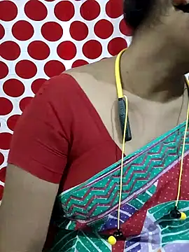 yoursweety09 online show from 06/09/26, 07:31
