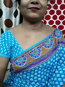 yoursweety09 online show from 07/01/26, 11:59