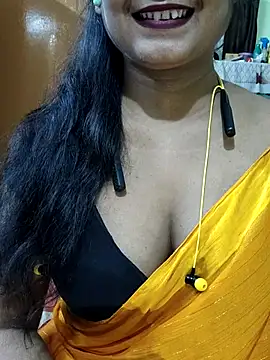 yoursweety09 online show from 07/28/26, 02:05