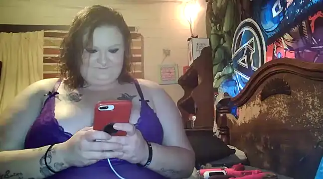 MsWetWetJones online show from 12/16/24, 10:45