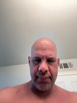 Snapshot of carjean49 chatting on 01/18/26, 07:50 carjean49 online show from 01/18/26, 07:50