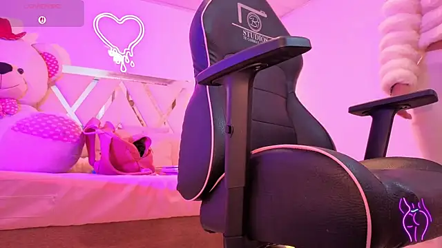 Laylafoxy tay online show from 10/13/25, 03:06