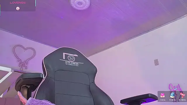 Laylafoxy tay online show from 11/11/25, 03:28