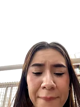 Im Valen Cute online show from 11/05/25, 04:40