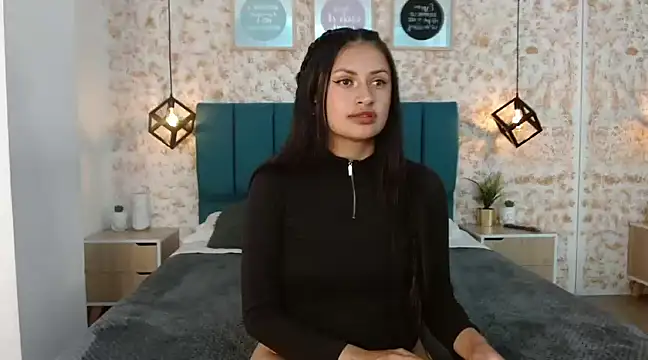 Snapshot of July_gh chatting on 01/08/25, 09:12 July gh online show from 01/08/25, 09:12