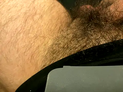 Snapshot of Dan8736 chatting on 09/25/25, 11:41 Dan8736 online show from 09/25/25, 11:41