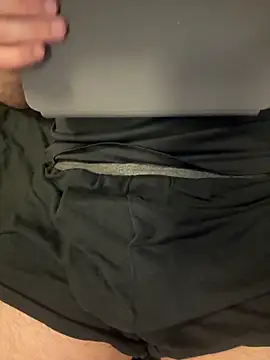 Snapshot of Dan8736 chatting on 10/06/25, 10:12 Dan8736 online show from 10/06/25, 10:12