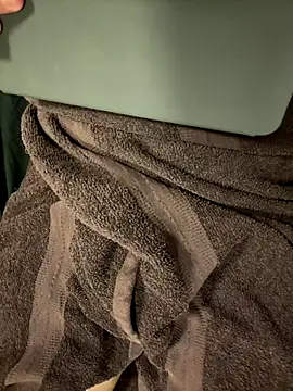 Snapshot of Dan8736 chatting on 10/16/25, 05:14 Dan8736 online show from 10/16/25, 05:14