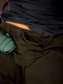 Snapshot of Dan8736 chatting on 11/25/25, 05:46 Dan8736 online show from 11/25/25, 05:46