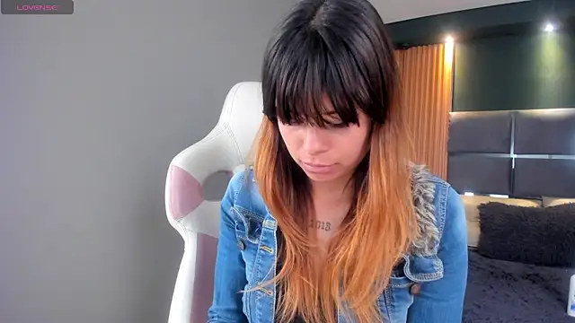 Antonella Torres2 online show from 12/09/24, 03:29