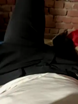 Snapshot of deshi_boybig chatting on 10/31/25, 03:57 deshi boybig online show from 10/31/25, 03:57