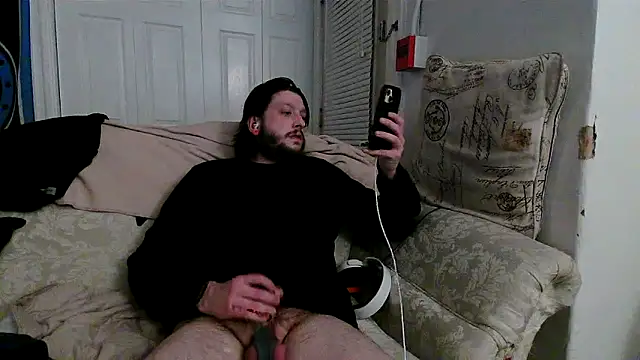 Snapshot of Marksoyer chatting on 11/08/25, 09:42 Marksoyer online show from 11/08/25, 09:42