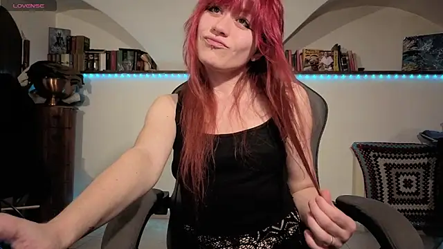 complicata mente online show from 12/04/25, 10:07