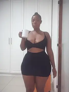 Luciouslips00 online show from 12/12/24, 10:09