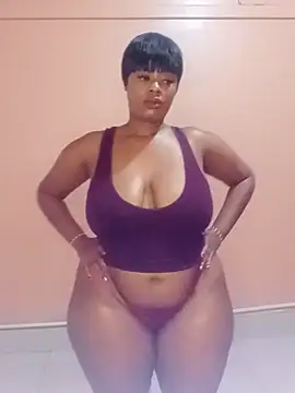 Luciouslips00 online show from 05/23/26, 06:56