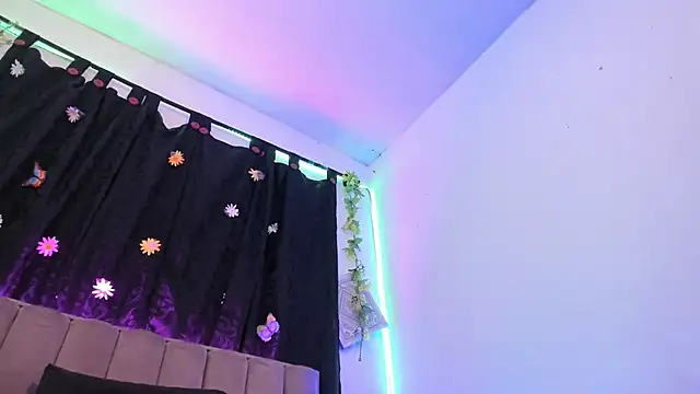 DeisyHarper online show from 09/30/25, 06:29