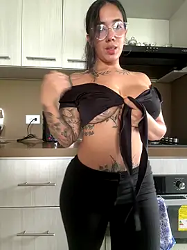 AndyFire69 online show from 10/06/25, 05:54