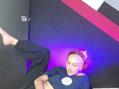 Alterego1   online show from 02/13/25, 06:27