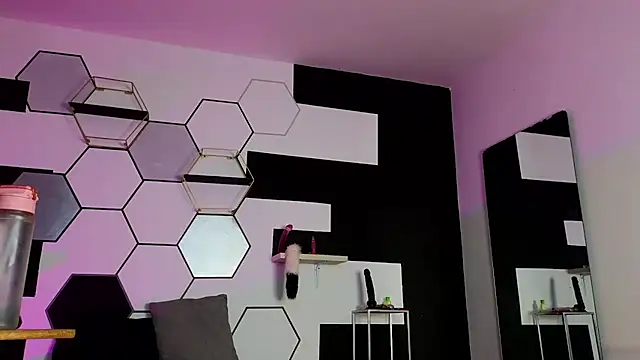 haileycat online show from 01/07/25, 05:54