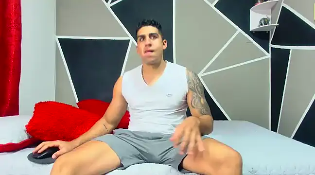 astrom greyy online show from 01/08/25, 09:44