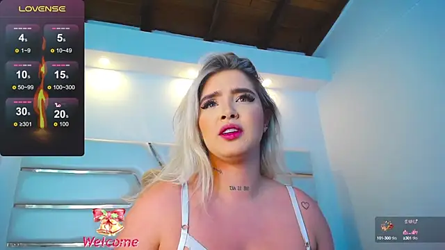 Snapshot of saraamiller_ chatting on 12/13/24, 02:32 saraamiller online show from 12/13/24, 02:32