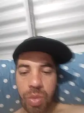 Snapshot of Betinho1566 chatting on 12/14/25, 05:07 Betinho1566 online show from 12/14/25, 05:07