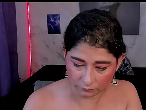 alinabozz1 online show from 07/20/26, 04:27