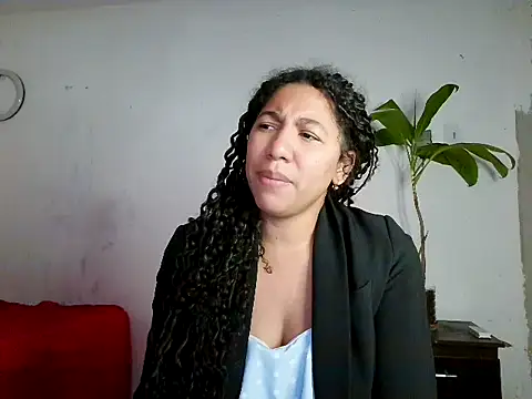 bellacrespalatina online show from 07/28/26, 06:20