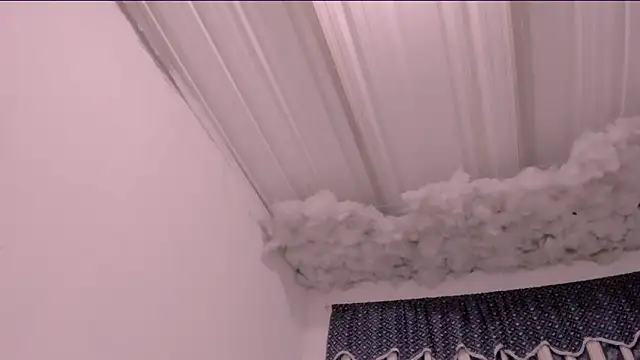 Snapshot of Lauu_G chatting on 10/07/25, 01:36 Lauu G online show from 10/07/25, 01:36