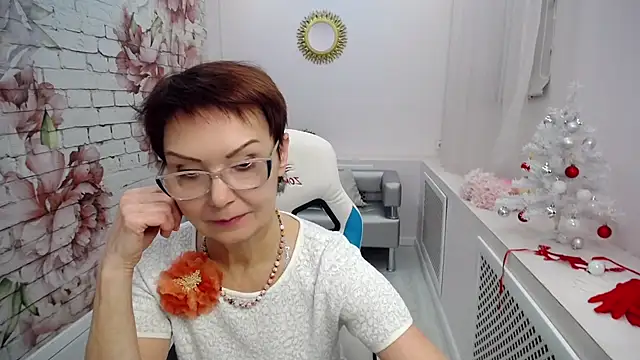 Snapshot of Cutie_Asya chatting on 12/26/24, 10:59 Cutie Asya online show from 12/26/24, 10:59