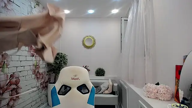 Cutie Asya online show from 12/03/25, 04:42