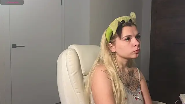 Kate Legend online show from 07/03/26, 05:25