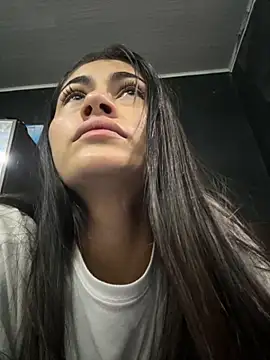 emilie xx  online show from 09/20/25, 01:01