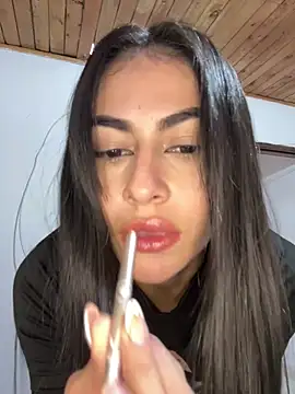 emilie xx  online show from 10/12/25, 10:31